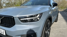 Volvo Xc40 2.0 B4P R DESIGN Pro 5dr Auto Petrol Estate